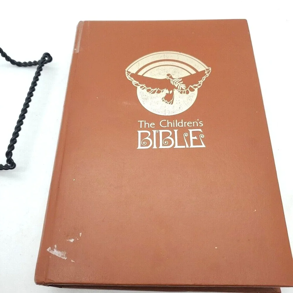 The Children's Bible Soft Hardcover Book‎ Golden Press Illustrated Vintage 1965